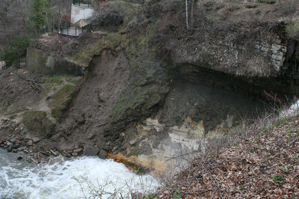 falls2011-05-01
